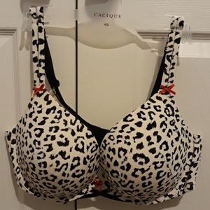 Cacique Smooth Boost Plunge Bra